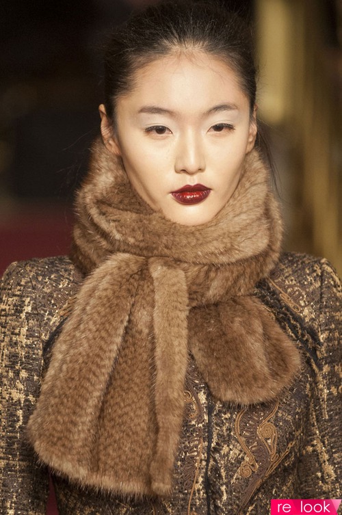 Мода осень-зима 2013-2014: аксессуары из меха