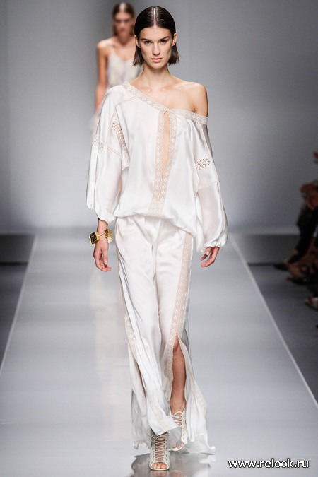 Blumarine Spring 2013 Ready-to-Wear