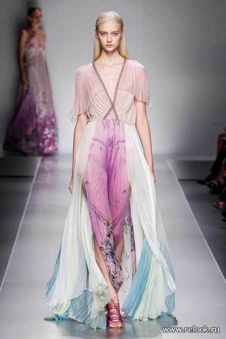 Blumarine Spring 2013 Ready-to-Wear