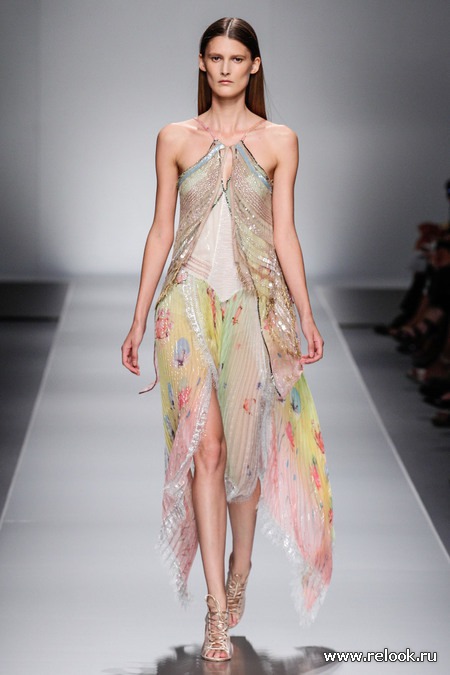 Blumarine Spring 2013 Ready-to-Wear