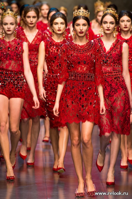 Dolce &amp; Gabbana Fall 2013 Ready-to-Wear