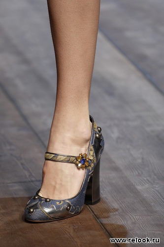 Dolce &amp; Gabbana Fall 2014 Ready-to-Wear