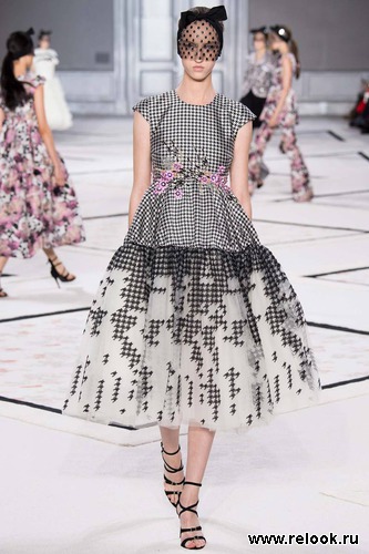 Giambattista Valli Spring 2015 Couture