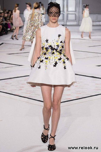 Giambattista Valli Spring 2015 Couture