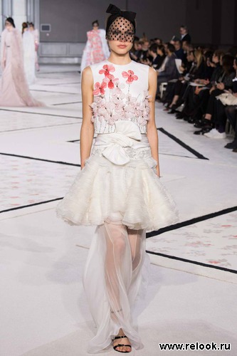 Giambattista Valli Spring 2015 Couture