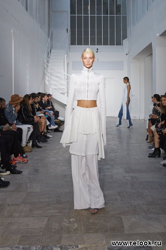 Off-White Spring 2016 Ready-to-Wear