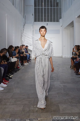 Off-White Spring 2016 Ready-to-Wear