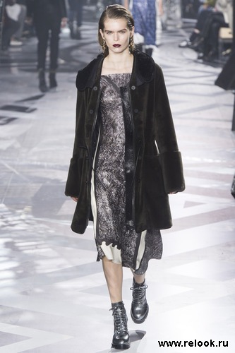 Louis Vuitton Fall 2016 Ready-to-Wear